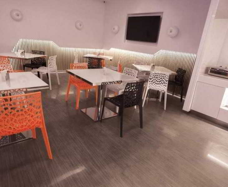 Royal Hotel Group- Central Park Branch Cao Hùng Ngoại thất bức ảnh